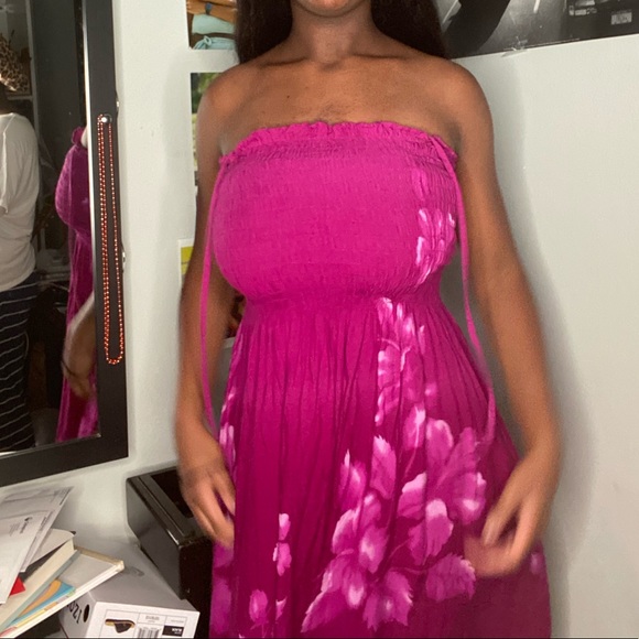 Dress - Picture 2 of 3